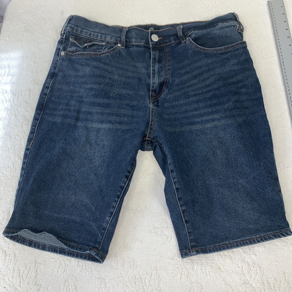 True Religion Ricky Jean Shorts Mens 36 x 11 Denim Relaxed Straight Stretch NICE